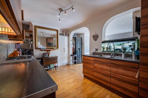 3 bedroom terraced house for sale, Mornington Avenue, Bromley BR1