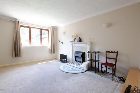 undefined, Ashley Road, Altrincham