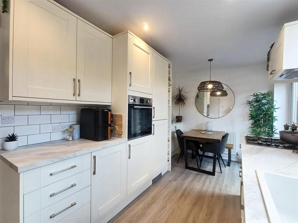 Kitchen.png