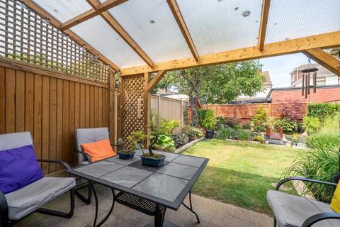14 Wingfield Close, Bedford, MK40 4PB