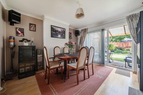 14 Wingfield Close, Bedford, MK40 4PB