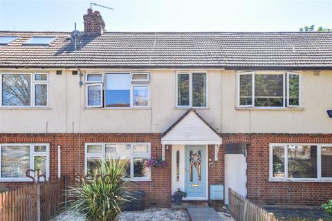 73 High Road, Wormley, Broxbourne, EN10 6JL