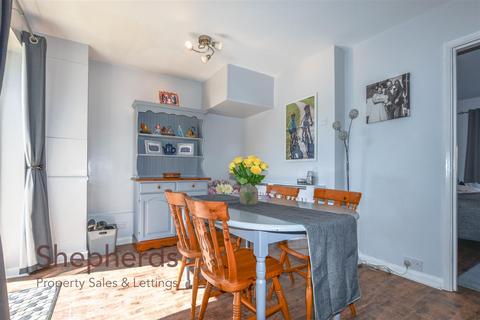 73 High Road, Wormley, Broxbourne, EN10 6JL