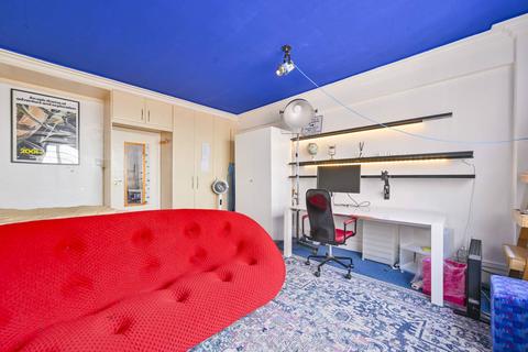 undefined, 25 Phoenix House, Soho, London, WC2H