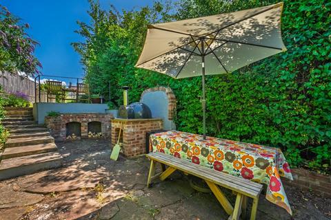 undefined, Charming cottage on Claverham Road