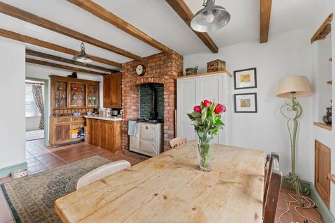3 bedroom detached house for sale, Charming cottage on Claverham Road