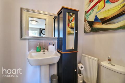 6 Bunyard Way, Allington, Maidstone, ME16 0BD