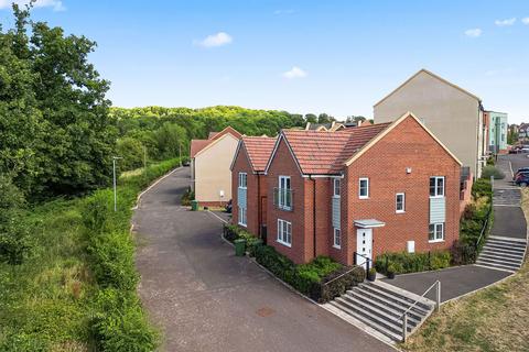 7 Slad Way, Cheltenham, GL52 5FA