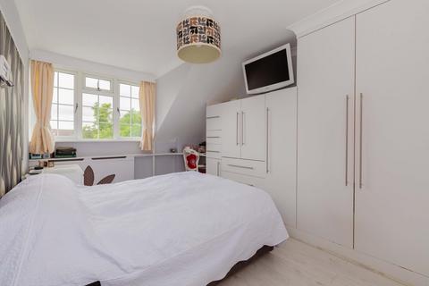 3 bedroom semi-detached house for sale, Chequers Orchard, Iver SL0