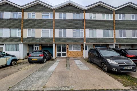 4 bedroom terraced house for sale, Somerton Close, Bridgwater, TA6