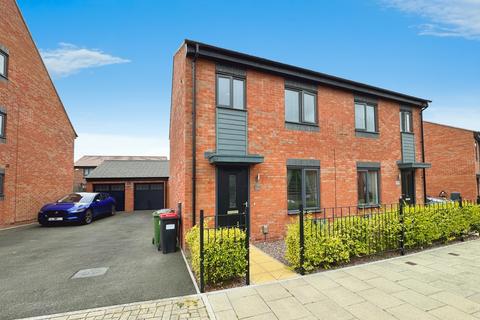 3 bedroom semi-detached house for sale, Birchfield Way, Telford TF3