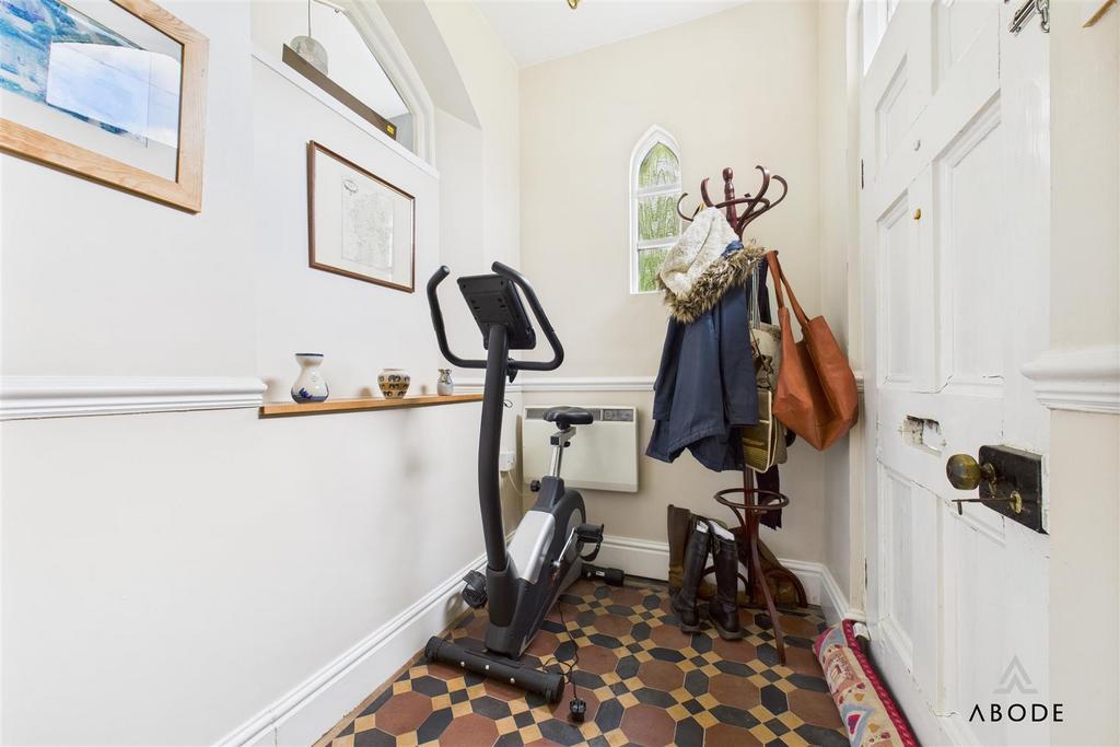 CAM03473 G0-PR0390-STILL030.jpg