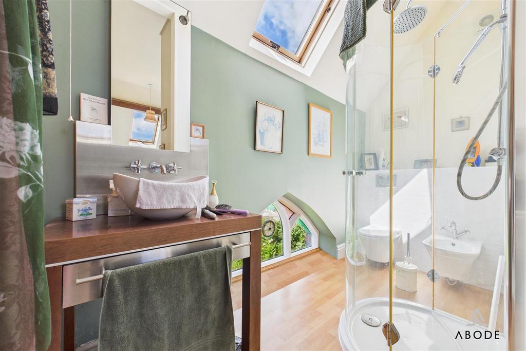 CAM03473 G0-PR0390-STILL004.jpg