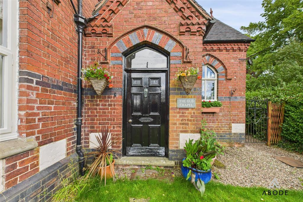 CAM03473 G0-PR0390-STILL049.jpg