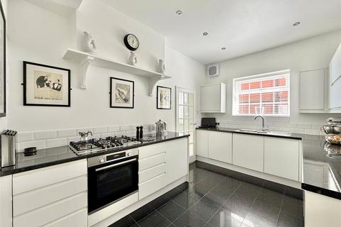 2 bedroom link detached house for sale, Bolsover Road, Meads, Eastbourne, East Sussex, BN20