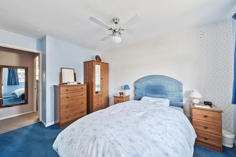 5 Blackbird Close, Burghfield Common, Reading, RG7 3PQ
