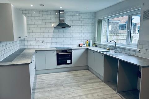 3 bedroom end of terrace house to rent, Fines Park, Stanley DH9