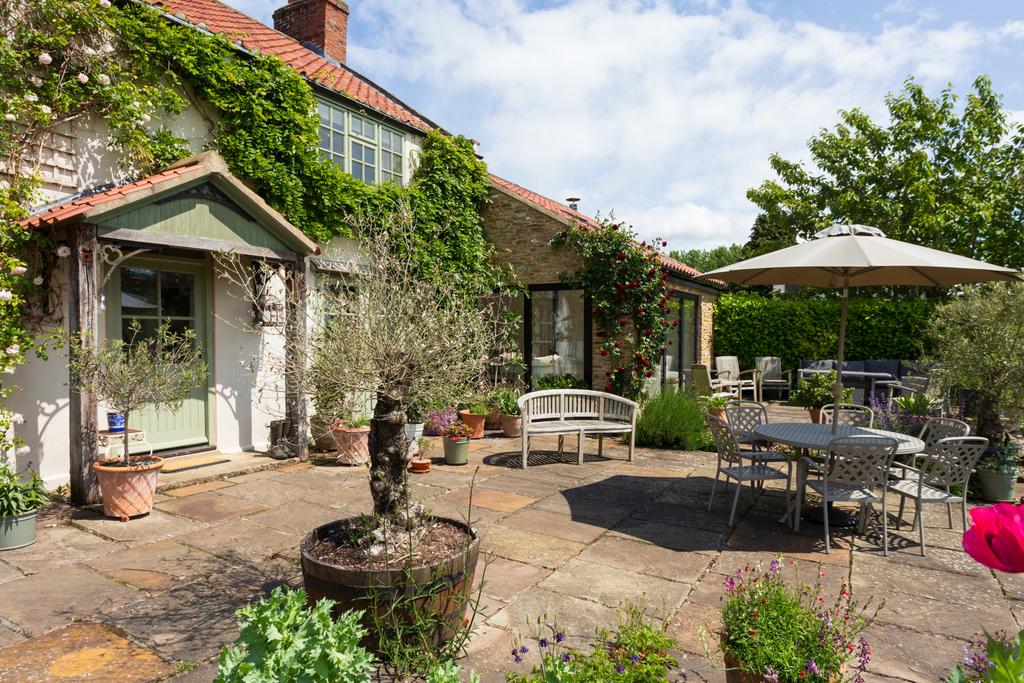 Brook House Terrace