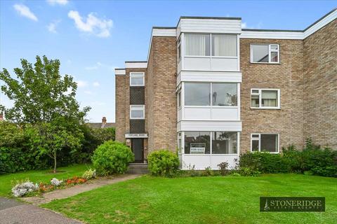 2 bedroom apartment for sale - Frinton on Sea CO13