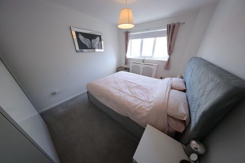 3 Caravel Close, Grays, RM16 6QB