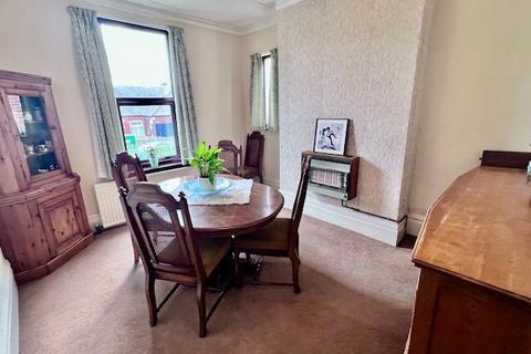 undefined, 5 Woodbank Crescent Meersbrook Sheffield S8 9EE