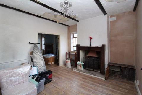3 bedroom semi-detached house for sale, Altrincham Road, Baguley, Manchester, M23 9AA