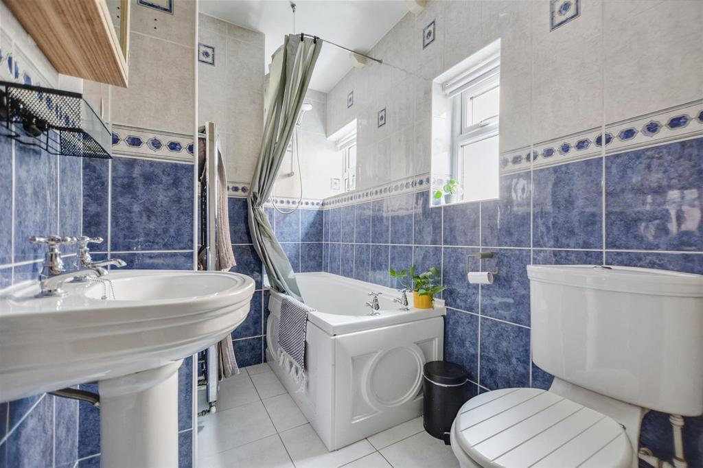 Bathroom.jpeg