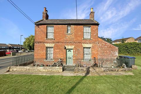2 bedroom semi-detached house for sale, Southwick Road, Trowbridge BA14