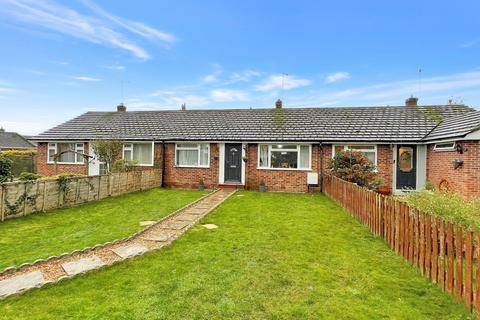 2 bedroom bungalow for sale, Marlow SL7