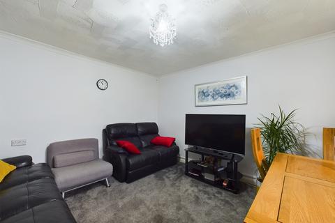 2 bedroom bungalow for sale, Marlow SL7
