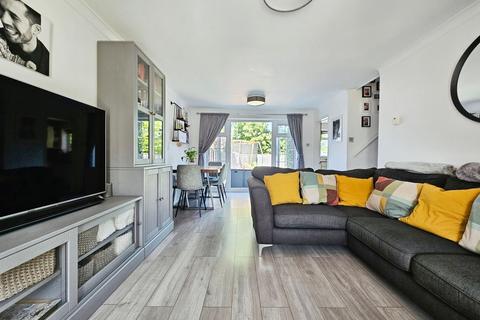 20 Benchfield Close, East Grinstead, RH19 3NZ