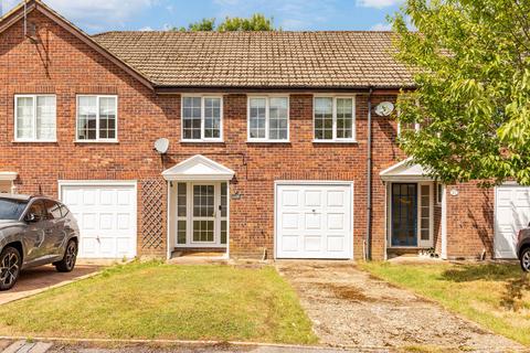 20 Benchfield Close, East Grinstead, RH19 3NZ