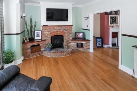 undefined, York Road, Littlehampton BN17