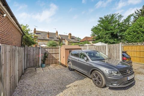 259 Staines Road, Wraysbury, Staines-upon-thames, TW19 5AJ