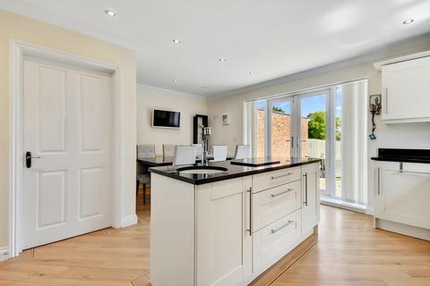 6 bedroom detached house for sale, Beehive Lane, Galleywood, Chelmsford