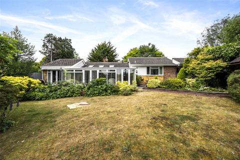 3 bedroom bungalow for sale, Allendale Avenue, Findon Valley, Worthing, West Sussex, BN14