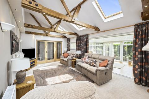 3 bedroom bungalow for sale, Allendale Avenue, Findon Valley, Worthing, West Sussex, BN14