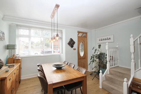 19 Uplands Road, Woodford Green, IG8 8JR