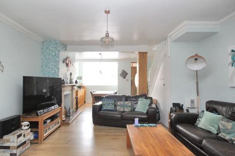 19 Uplands Road, Woodford Green, IG8 8JR