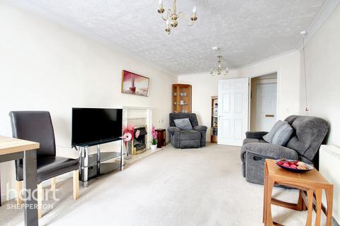 1 bedroom retirement property for sale, Parkland Grove, Ashford