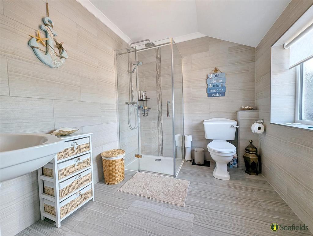 En suite 2
