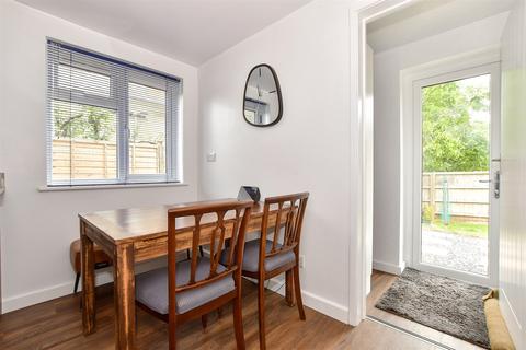 3 bedroom detached bungalow for sale, Ampthill Road, Ryde, Isle of Wight