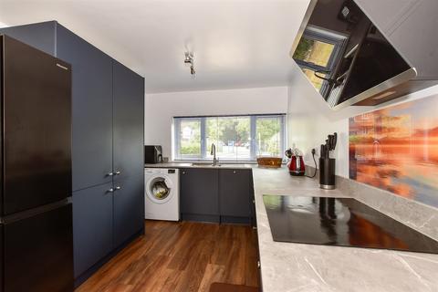 3 bedroom detached bungalow for sale, Ampthill Road, Ryde, Isle of Wight