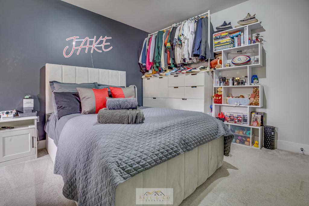Bedroom 2.1