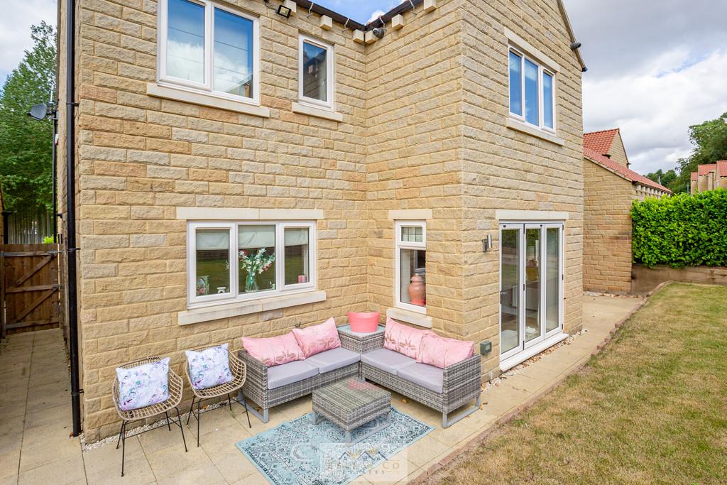 Back garden 1.5