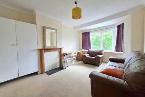 1 bedroom flat to rent, Canterbury Road, Harrow
