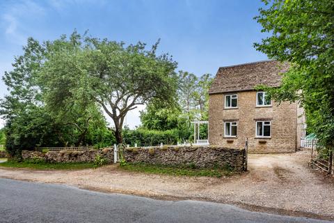 undefined, Ampney Crucis, Cirencester, Gloucestershire, GL7
