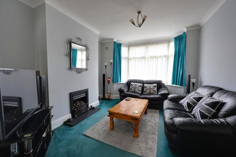 2 bedroom semi-detached house for sale, Mendip Gardens, Bath BA2