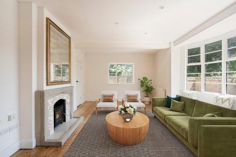 4 bedroom detached house for sale, Kidbrooke Gardens, Blackheath Village SE3