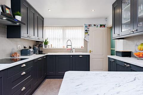 4 bedroom detached house for sale, Walsingham Drive, Sandymoor, Runcorn